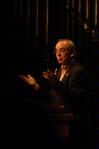 President Dockery closes the new student worship service during orientation. - Photo by Sarah Palmer