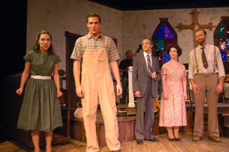 Sara Chinery, David Conway, Kip Arrowood, Emma Robertson, and Elijah Barnfield perform in Smoke on the Mountain. 
