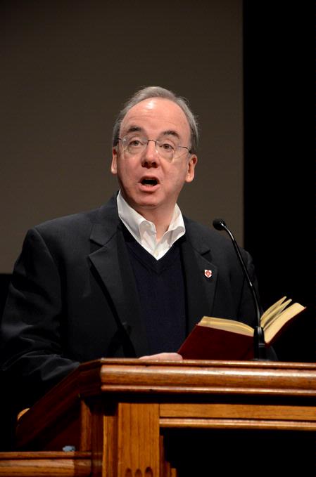 David S. Dockery, president of the university, introduces James Emery White, senior pastor at Mecklenburg Community Church, as the speaker for chapel.