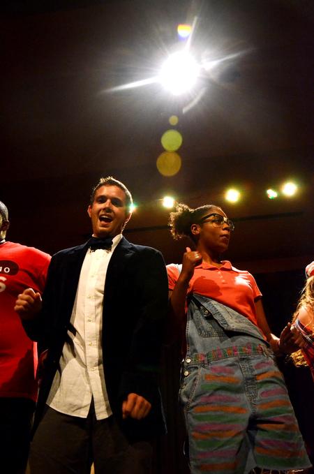 Andy Seaton, senior Christian studies major, and Mandisa Wofford, senior economics major, perform at the annual Focus Show. 
