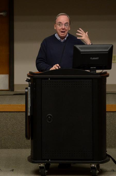 David S. Dockery, president of the university, speaks about Union's goals during a Student Senate meeting. 
