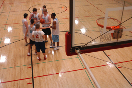 The independent men huddle up before an intramural matchup.
