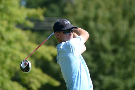 Brett Barry practices at the Country Club of Jackson.