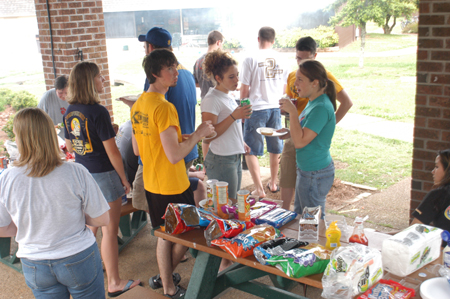 Students gather at an SGA cookout late in the spring semester.