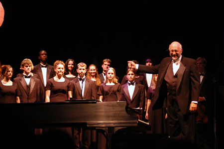 The Union University Singers, led by Dr. Richard Joiner, perform at the Eighth Annual Scholarship Banquet. 