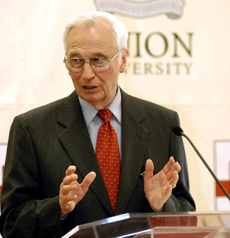 Author and theologian Millard Erickson lectured in conjunction with the Scholar-in-Residence Program this spring.  Here his lecture was entitled "Can Theology Learn Anything from History?"