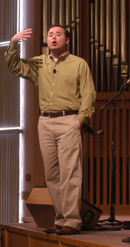 Minister to the University Todd Brady spoke on <em>Living Under Lordship -- not Legalism</em>
from Luke 6:1-11 during a chapel service.
