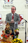 President David S. Dockery welcomes the Union Auxiliary members at their fall luncheon. - Photo by Morris Abernathy