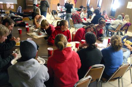 Students continue to wake up with breakfast before Saturday's events began at the art retreat.