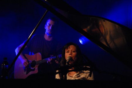 Christian recording artist Sara Groves performed at the 2006 Homecoming Coffee House.