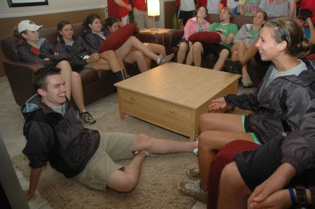 Several Union students cram into the commons on Thursday to seek shelter from the rain while waiting to help with Freshman move-in. 