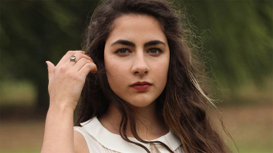 Paula Nesticó (’17)