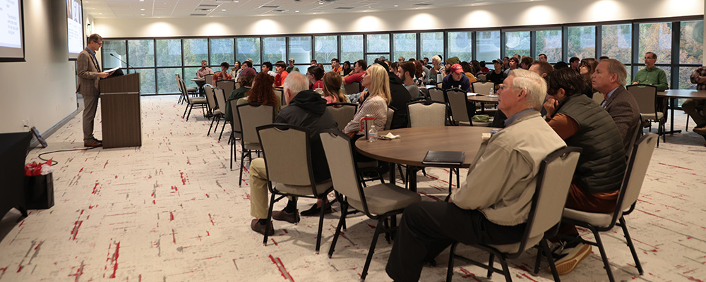 yield2Yield Conference Center - Left Side