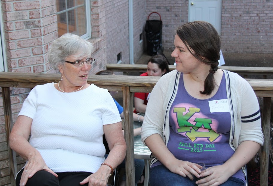 Nancy Thomas (left) talks with Jordan Sellers at the History Welcome Reception on August 31, 2015.