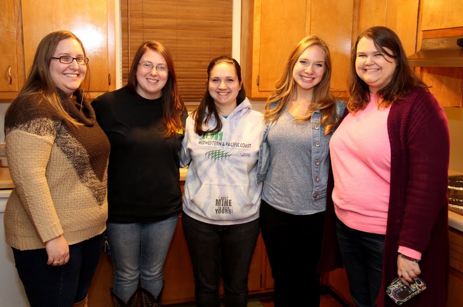 Rutledge Honorary History Club members wait for the pizza to be served at Dr. Lindley's home on November 19, 2015. They are: (left to right) Hannah Conway, Kathryn Mitchell, Lydia Black, Ali Renckens, and Jessica Barton.
