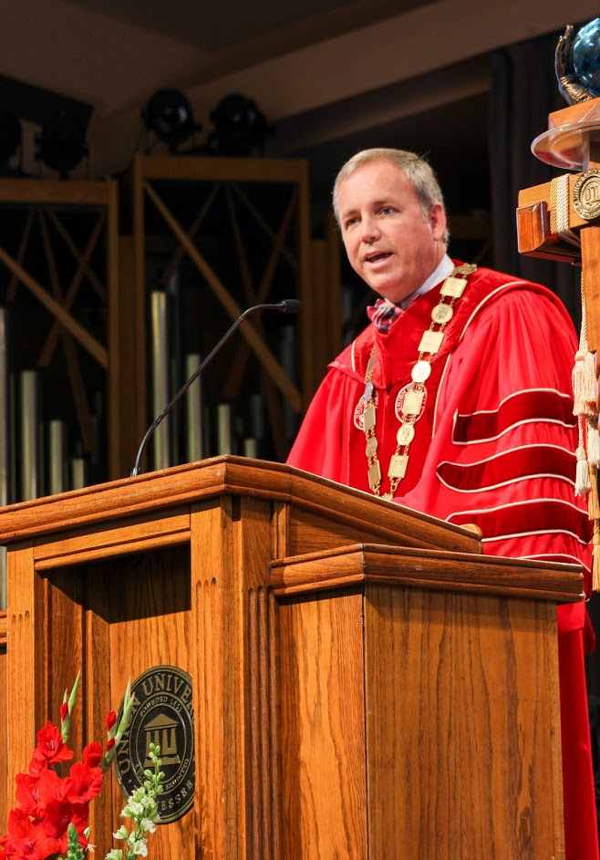 Union President Samuel W. Dub Oliver delivers the convocation address on Do Justice at the university's fall convocation on August 26, 2016.
