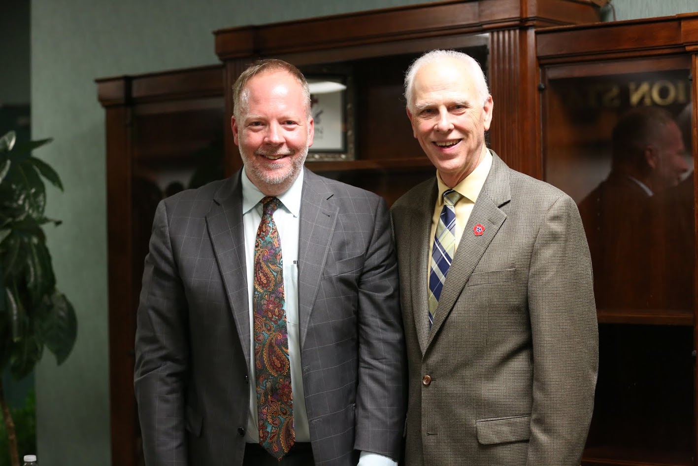 Dr. Bruce Gordon (left) of Yale Divinity School stands with Dr. Stephen Carls following Gordon's lecture on What Happened to the Bible in the Reformation? on October 19, 2017, as the Carls-Schwerdfeger History Lecturer. Photo by Kristi Woody