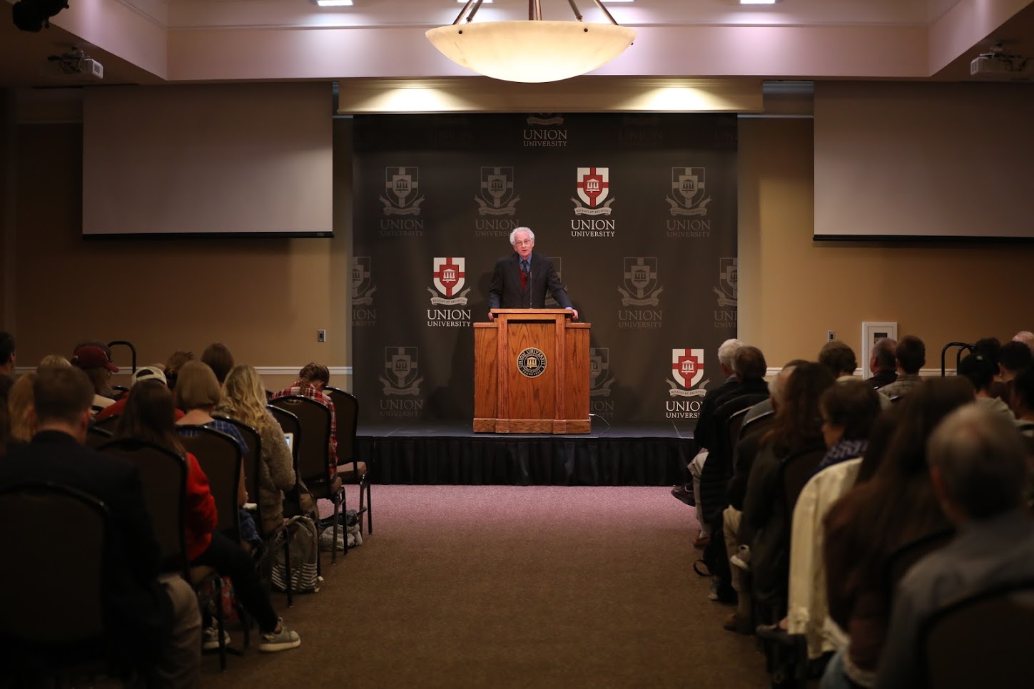 Professor Melvyn Leffler speaks on Harry Truman and the Origins of the Cold War to some 130 people as the 2018 Carls-Schwerdfeger History Lecturer on the afternoon of October 22, 2018.