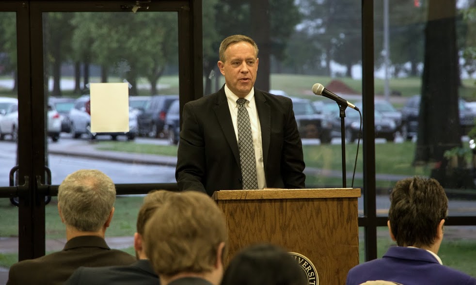 Dr. Henry Allen discusses Christian views of history, particularly those of St. Augustine and Martin Luther, as the featured speaker at the History Department Awards Banquet on May 4, 2017. Photo by Janelle Vest