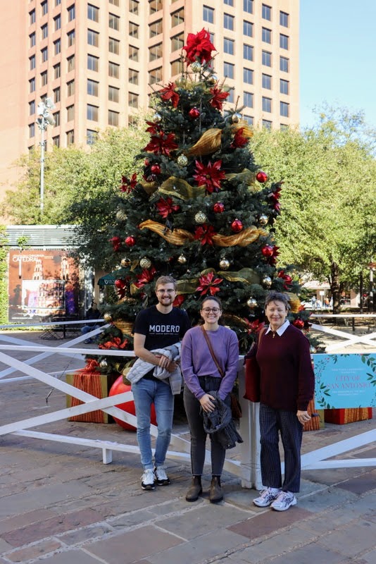Members of Union's delegation to the Phi Alpha Theta Biennial Convention stand by a Christmas tree located in front of the San Fernando Cathedral in downtown San Antonio on January 4, 2020. They are (left to right) Luke Sower, Katie Allison, and Dr. Alice-Catherine Carls.