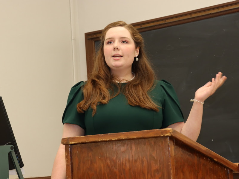 Delta-Psi chapter member Abigail Gilbert delivers a paper on Robin Hood: Man or Myth? at the Kentucky Phi Alpha Theta Regional Conference at Western Kentucky University on April 15, 2023.