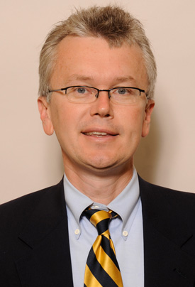 Robbie  Graves