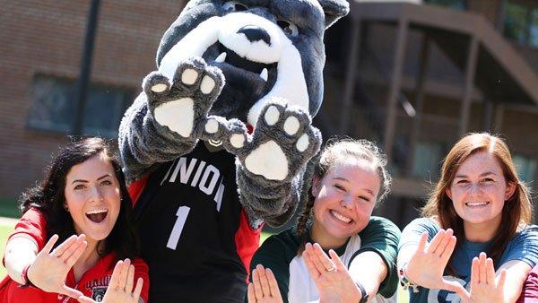 Undergraduate Admissions: Bulldog Days