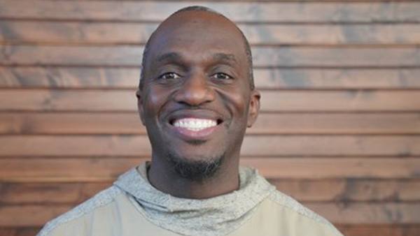 Chapel: Dhati Lewis
