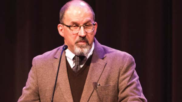 Chapel: Scott Huelin