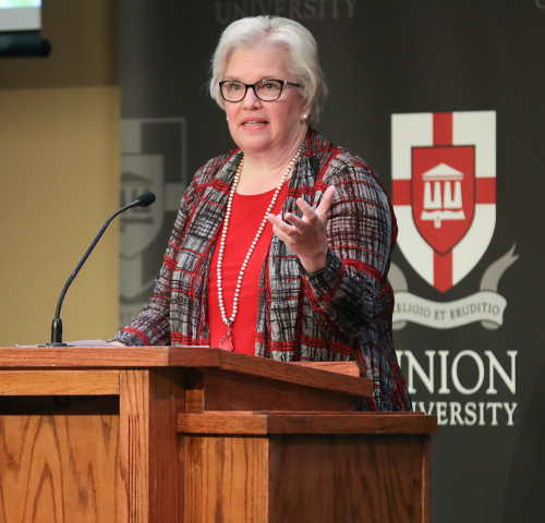 Lanese Dockery speaks at the Union Auxiliary luncheon Sept. 25. (Photo by Kristi Woody)
