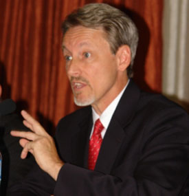 Claude Pressnell, president of the Tennessee Independent Colleges and University Association, will be the keynote speaker at Union's Dec. 15 graduation.