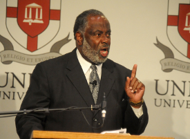 Robert Smith of Beeson Divinity School will speak at Union Sept. 6-7. (Photo by Morris Abernathy)