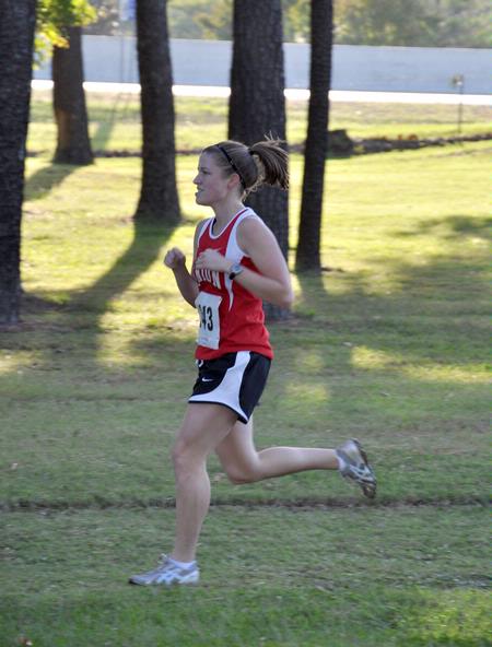 Hannah Staggs, Union Cross Country Invitational. - Photo by Uncredited