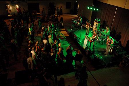 Deas Veil performs a concert in the Bowld Student Commons during Scholars Weekend. - Photo by Jordan Buie