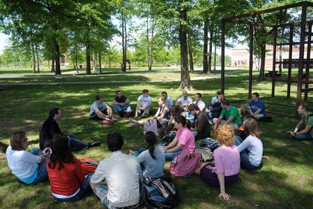 Dr. Keith Bates has class outside. - Photo by Morris Abernathy