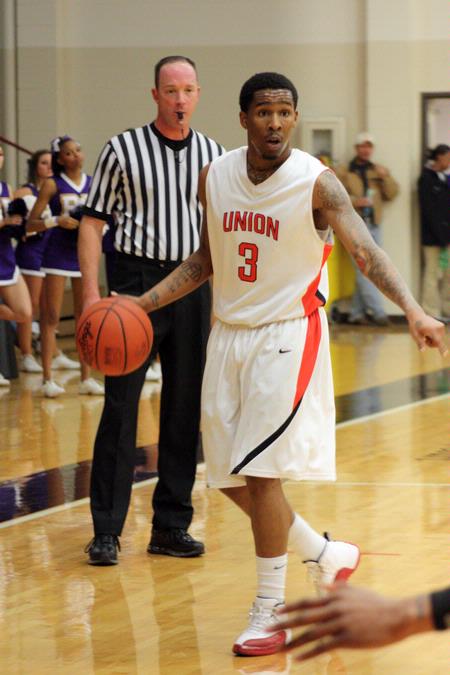 CJ Davis calls a play during a game against Bethel University. The Bulldogs won the game 77-75.  - Photo by Ebbie Davis