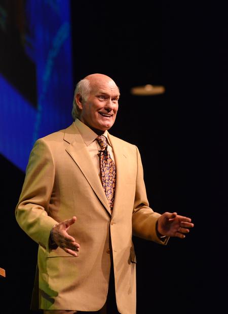 Keynote speaker Terry Bradshaw, former NFL quarterback and current FOX Sports analyst, speaks to donors and guests during the Roy L. White Legacy Golf & Gala about the importance of the people around you and keeping life simple. - Photo by Zac Calvert