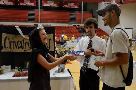 Laura Little, sophomore biblical studies major, and Andrew Pearson, junior Christian studies major, talk with Micah Custalow, freshman engineering major, during the LifeGroup Fair. - Photo by Anne Richoux