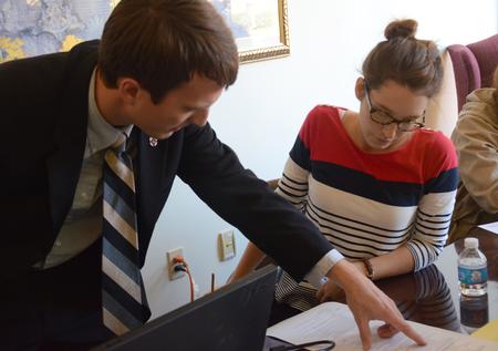 The Vocatio Center provides students with the knowledge and assistance needed to secure a job in their field of study after graduation. Walk-In Wednesday invites students to learn how to write a professional resume. - Photo by Amanda Rohde