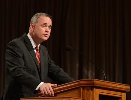 Todd Brady, vice president for University Ministries, welcomes a full house gathered for a service of celebration and thanksgiving for David and Lanese Dockery. - Photo by Jacob Moore