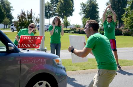 New students are met by enthusiastic Life Group leaders as they drive onto campus for move-in day. - Photo by Amanda Rohde