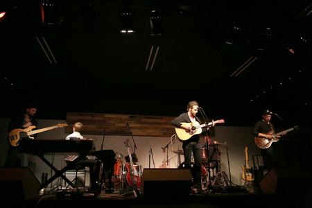 Nashville-based Southerner plays in Barefoots Joe during the first concert of the spring semester. - Photo by Kristi McMurry Woody