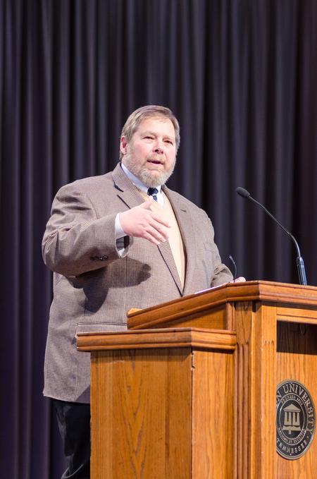C. Ben Mitchell, provost and vice president for academic affairs, introduces the chapel speaker to address "A Different Perspective on the Middle East." - Photo by David Parks