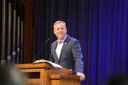 Dub Oliver, president of the university, speaks in chapel about God's command to be strong and courageous. - Photo by Gretchen Foels