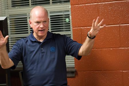 Danny Akin, president of Southeastern Baptist Theological Seminary, holds a Q&A session with students in the Bowld Student Commons.  - Photo by Janelle Vest