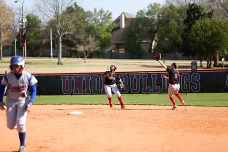The Lady Bulldogs play against Lane College. - Photo by Kristi McMurry Woody