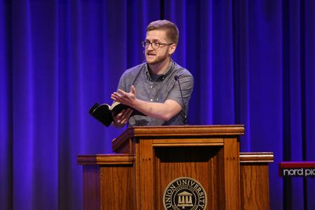 Timothy O'Day, church planter in Utah, speaks in chapel. - Photo by Kristi McMurry Woody