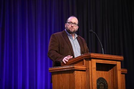 Dan Darling, vice president for communications at the Ethics and Religious Liberty Commission, speaks in chapel. - Photo by Kristi McMurry Woody
