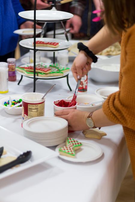 Students decorate cookies during Food for Finals. - Photo by Nikki Grim