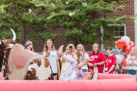 New students enjoy the activities at the Welcome Week SAC Fest. - Photo by Kristi McMurry Woody